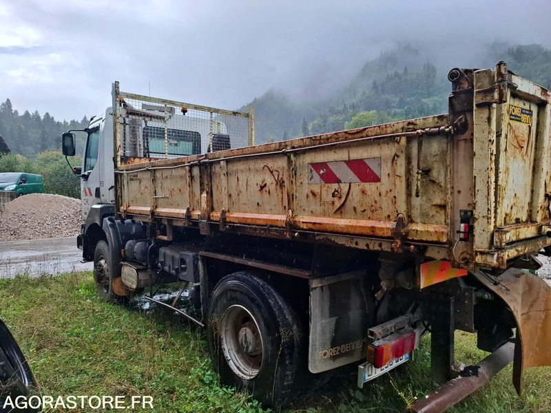 Renault KERAX 2004 - 252967 kms - Dodávka sklápač: obrázok 4 Renault KERAX 2004 - 252967 kms - Dodávka sklápač: obrázok 4