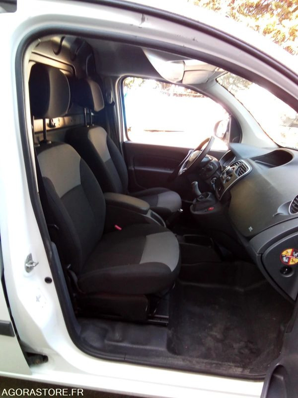 Renault Kangoo 1.5 dci 90 CV 159648 kms clim gps - Malá dodávka: obrázok 3 Renault Kangoo 1.5 dci 90 CV 159648 kms clim gps - Malá dodávka: obrázok 3