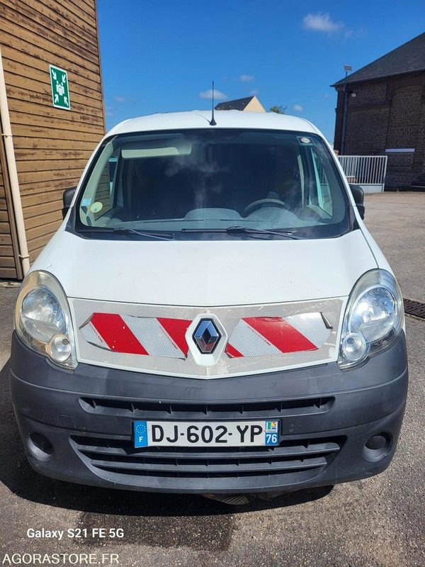 Renault Kangoo 2 141721 kms 2008 - Malá dodávka: obrázok 3 Renault Kangoo 2 141721 kms 2008 - Malá dodávka: obrázok 3