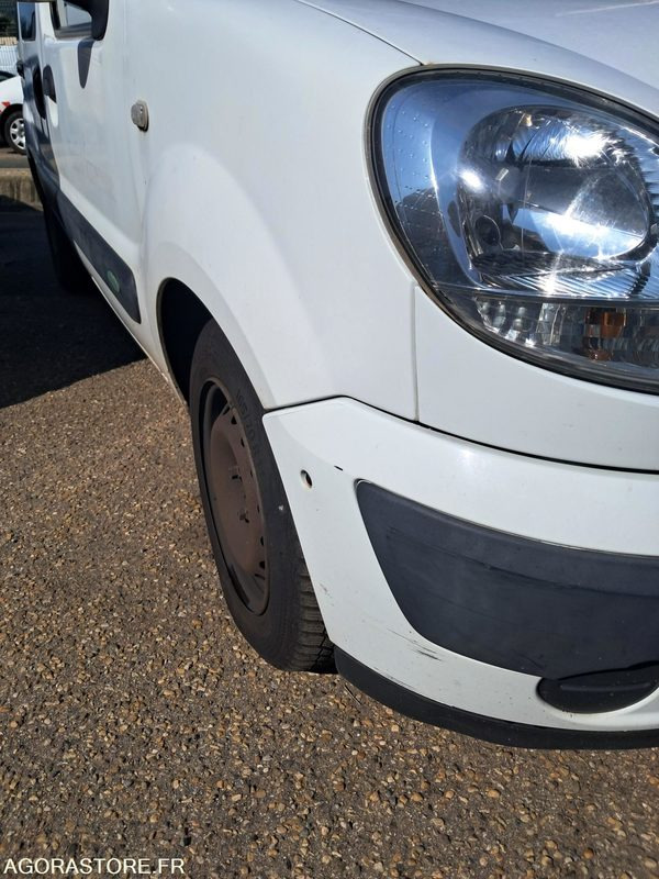 Renault Kangoo 257-AAS-42 - Automobil: obrázok 2 Renault Kangoo 257-AAS-42 - Automobil: obrázok 2
