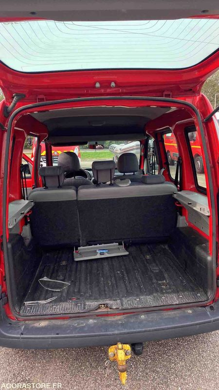 Renault Kangoo dci Expression - 16/06/2004 - Malá dodávka: obrázok 5 Renault Kangoo dci Expression - 16/06/2004 - Malá dodávka: obrázok 5