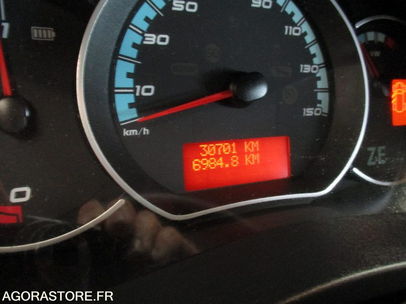 Malá dodávka, Elektrická dodávka Renault Kangoo électrique - 2018 - 30701 kms: obrázok 15