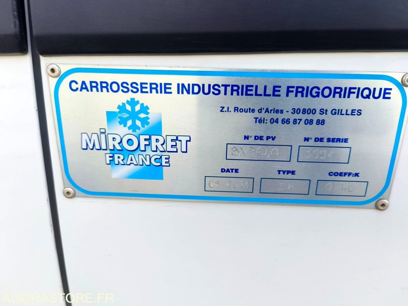 Renault Kangoo frigorifique - Chladiarenská dodávka: obrázok 4 Renault Kangoo frigorifique - Chladiarenská dodávka: obrázok 4