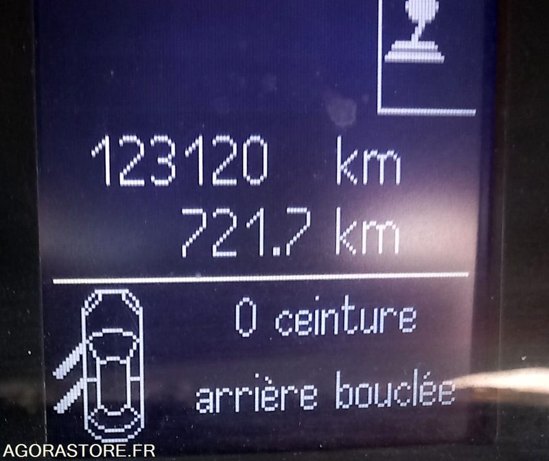 Renault Laguna BN785FL - Automobil: obrázok 5 Renault Laguna BN785FL - Automobil: obrázok 5