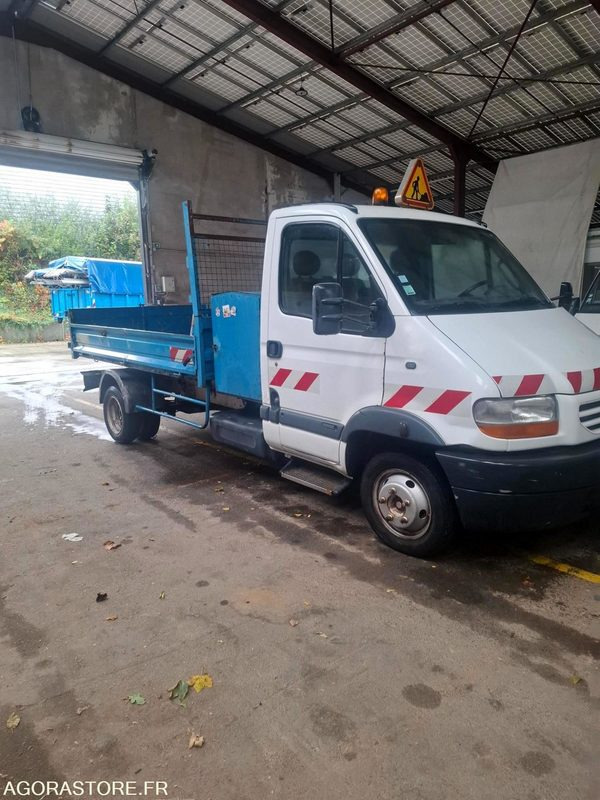 Renault Mascott benne roues jumelées 183615kms 2000 - Dodávka sklápač: obrázok 1 Renault Mascott benne roues jumelées 183615kms 2000 - Dodávka sklápač: obrázok 1