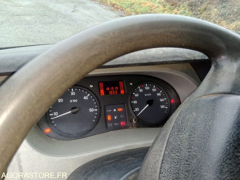 Renault Master 120 DCI - Dodávka sklápač: obrázok 4 Renault Master 120 DCI - Dodávka sklápač: obrázok 4