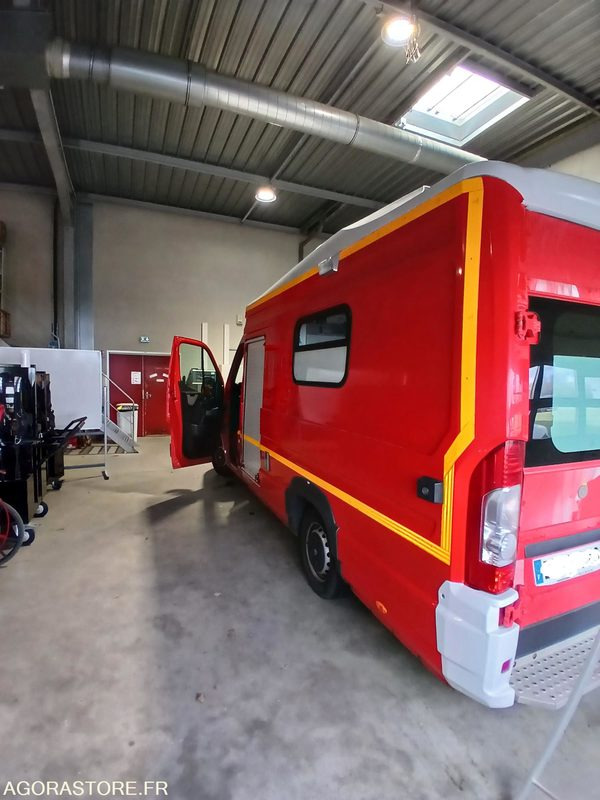 Renault Master III L2H2 Plancher cabine 2,3 dCi 125 cv (MECA 561) - Furgon: obrázok 4 Renault Master III L2H2 Plancher cabine 2,3 dCi 125 cv (MECA 561) - Furgon: obrázok 4