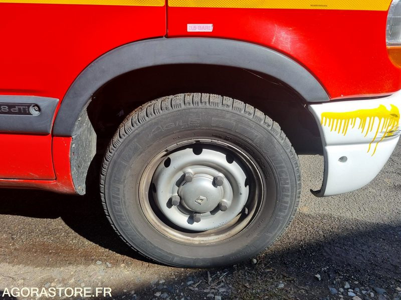 Renault Master L2H2 - CW 139 PC - 2000 - Furgon: obrázok 5 Renault Master L2H2 - CW 139 PC - 2000 - Furgon: obrázok 5