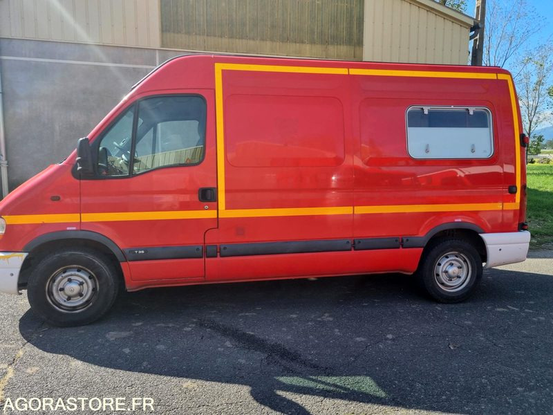 Renault Master L2H2 - CW 139 PC - 2000 - Furgon: obrázok 2 Renault Master L2H2 - CW 139 PC - 2000 - Furgon: obrázok 2