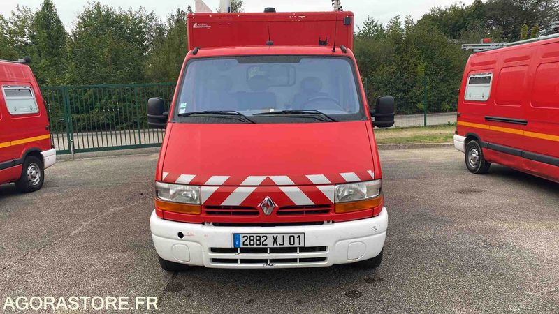 Renault Master dci120 - 31/07/2003 - Furgon: obrázok 4 Renault Master dci120 - 31/07/2003 - Furgon: obrázok 4