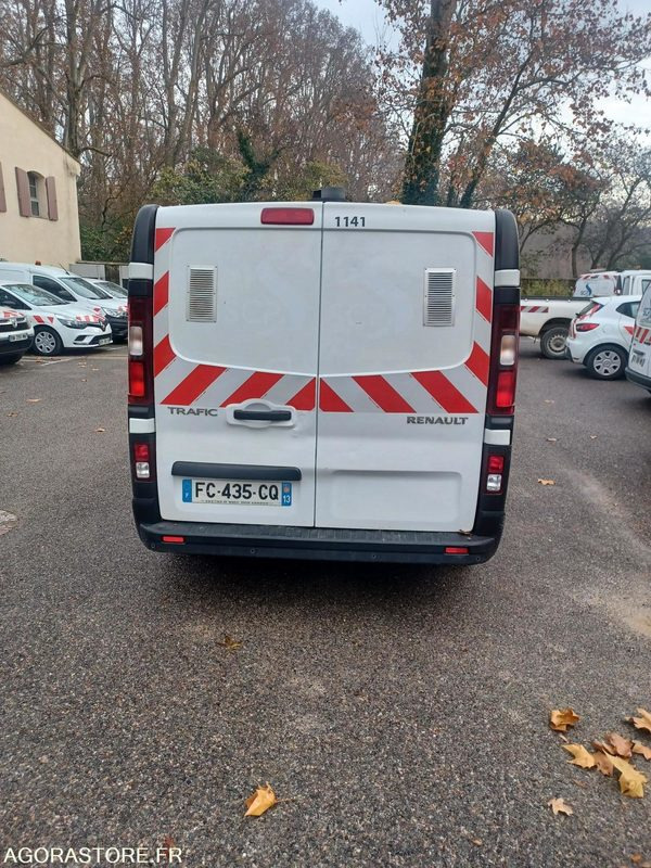 Renault Trafic - 2018 - 195000kms - FC-435-CQ - Furgon: obrázok 1 Renault Trafic - 2018 - 195000kms - FC-435-CQ - Furgon: obrázok 1