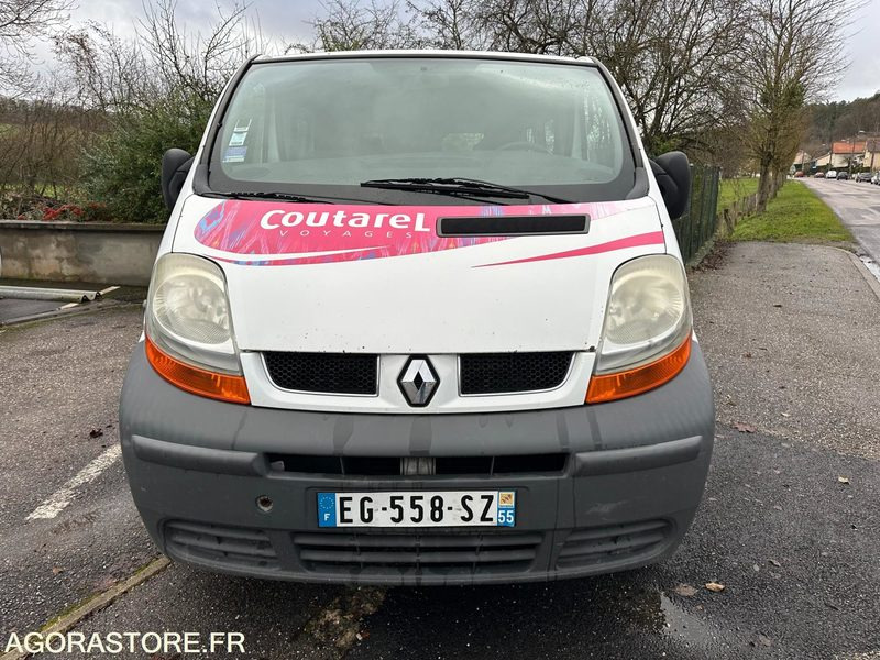 Renault Trafic 9 places / EG-558-SZ / 463 561kms - Minibus, Mikrobus: obrázok 2 Renault Trafic 9 places / EG-558-SZ / 463 561kms - Minibus, Mikrobus: obrázok 2