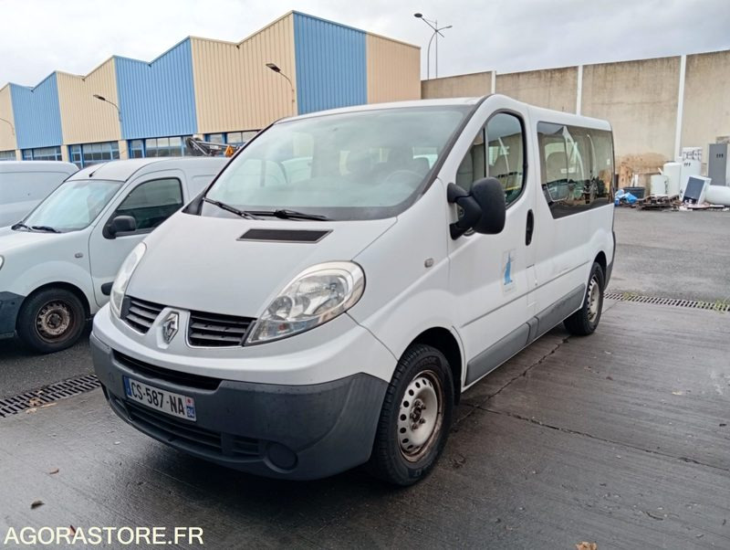 Renault trafic - Minibus, Mikrobus: obrázok 4 Renault trafic - Minibus, Mikrobus: obrázok 4
