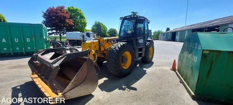 TELESCOPIQUE AGRICOLE JCB Pro 560-80 - 2019 - 6765 h - Teleskopický nakladač: obrázok 1 TELESCOPIQUE AGRICOLE JCB Pro 560-80 - 2019 - 6765 h - Teleskopický nakladač: obrázok 1