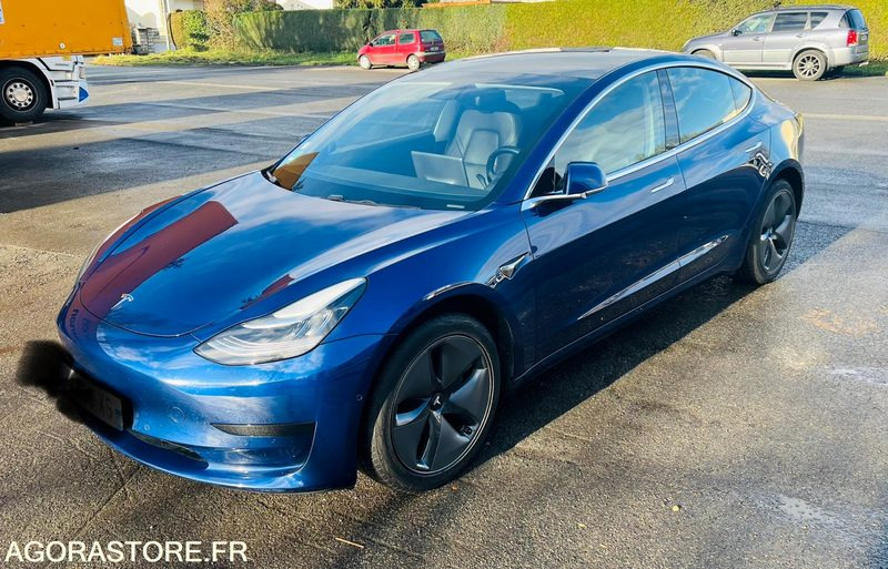 TESLA MODEL 3 SR+ - 2019 - 174 000 KM - Automobil: obrázok 1 TESLA MODEL 3 SR+ - 2019 - 174 000 KM - Automobil: obrázok 1