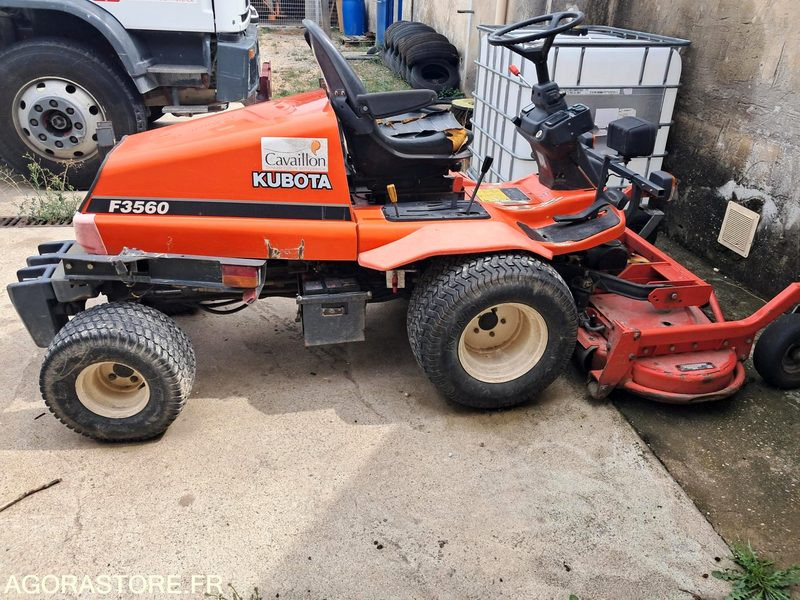 TONDEUSE AUTOPORTEE FRONTALE F3560 KUBOTA - Záhradná kosačka: obrázok 2 TONDEUSE AUTOPORTEE FRONTALE F3560 KUBOTA - Záhradná kosačka: obrázok 2