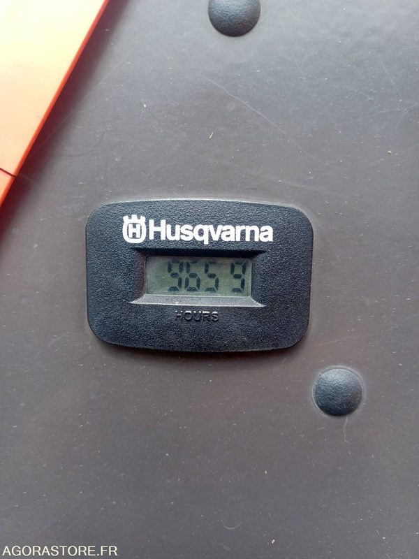 TONDEUSE HUSQVARNA P524 - Záhradná kosačka: obrázok 3 TONDEUSE HUSQVARNA P524 - Záhradná kosačka: obrázok 3