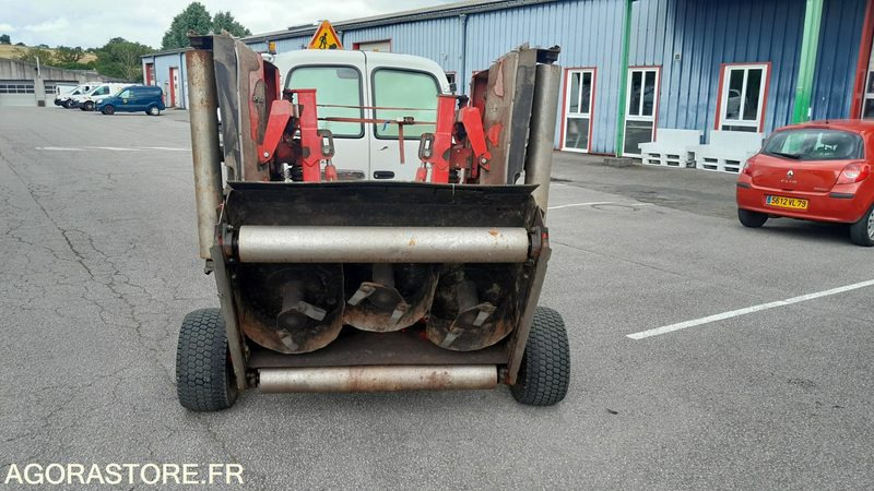 TONDEUSE TRIMAX - Záhradná kosačka: obrázok 2 TONDEUSE TRIMAX - Záhradná kosačka: obrázok 2