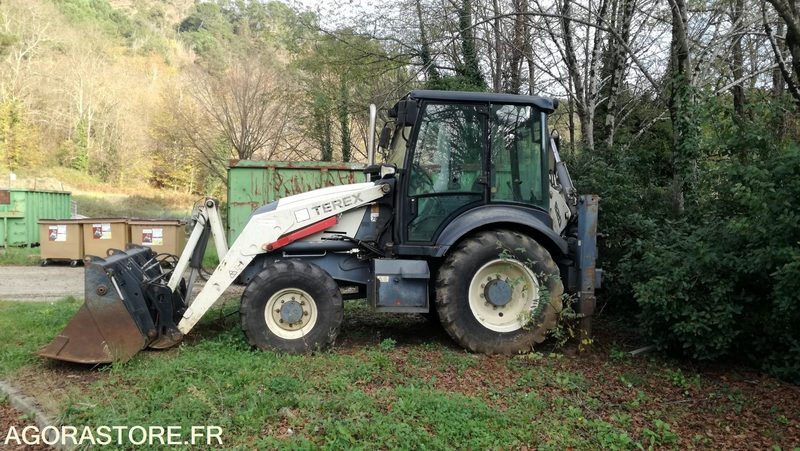 TRACTOPELLE TEREX 820 - Rýpadlo-nakladač: obrázok 1 TRACTOPELLE TEREX 820 - Rýpadlo-nakladač: obrázok 1