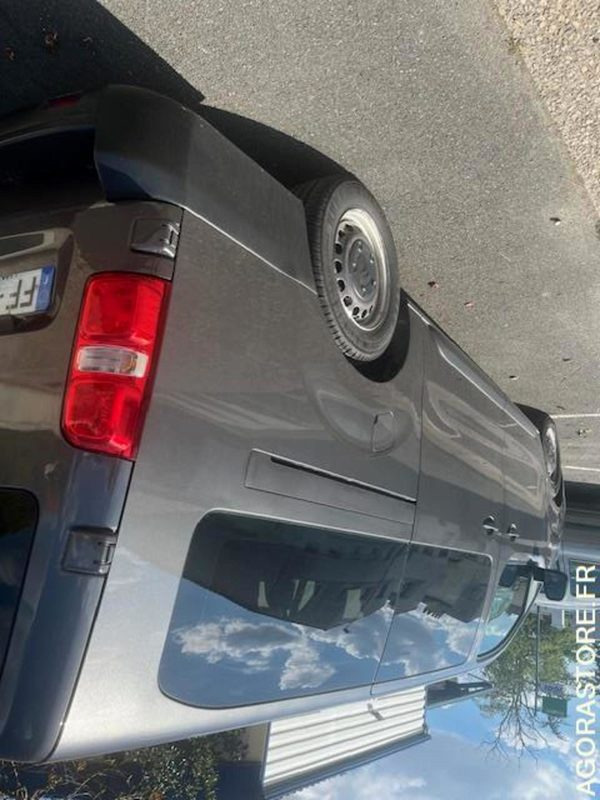TTC / 0% TVA - MINIBUS CITROEN JUMPY SPACETOURER 1.5L BHDI - 4 portes - 2019 - Minibus, Mikrobus: obrázok 3 TTC / 0% TVA - MINIBUS CITROEN JUMPY SPACETOURER 1.5L BHDI - 4 portes - 2019 - Minibus, Mikrobus: obrázok 3