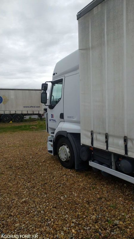 RENAULT PREMIUM - 2012- 689312 KM - CD-859-BA - Ťahač: obrázok 3 RENAULT PREMIUM - 2012- 689312 KM - CD-859-BA - Ťahač: obrázok 3