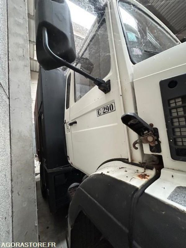 RENAULT TRACTEUR C290 4X4 110KM/H 282500 KM - Ťahač: obrázok 2 RENAULT TRACTEUR C290 4X4 110KM/H 282500 KM - Ťahač: obrázok 2