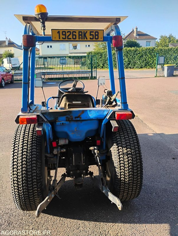 Tracteur ISEKI 525 TA525F 1997 5700 heures - Traktor: obrázok 3 Tracteur ISEKI 525 TA525F 1997 5700 heures - Traktor: obrázok 3
