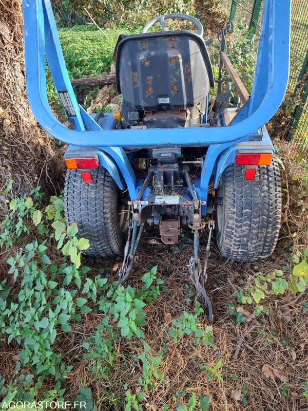 Tracteur ISEKI TM215 - en panne - Traktor: obrázok 2 Tracteur ISEKI TM215 - en panne - Traktor: obrázok 2