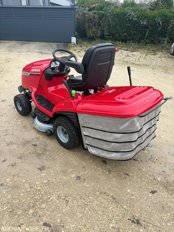Tracteur tondeuse HONDA HF 2417 K5 HME *Prix public 5869€ ttc* - Záhradná kosačka: obrázok 2 Tracteur tondeuse HONDA HF 2417 K5 HME *Prix public 5869€ ttc* - Záhradná kosačka: obrázok 2