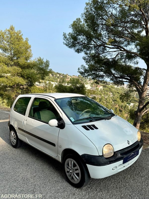 Twingo 1.2 Expression - 2003 - Automobil: obrázok 5 Twingo 1.2 Expression - 2003 - Automobil: obrázok 5