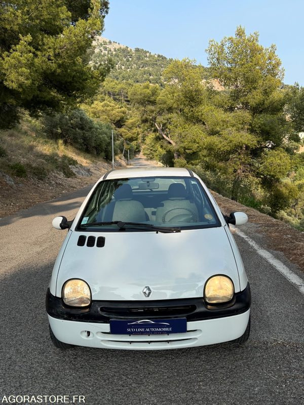 Twingo 1.2 Expression - 2003 - Automobil: obrázok 3 Twingo 1.2 Expression - 2003 - Automobil: obrázok 3