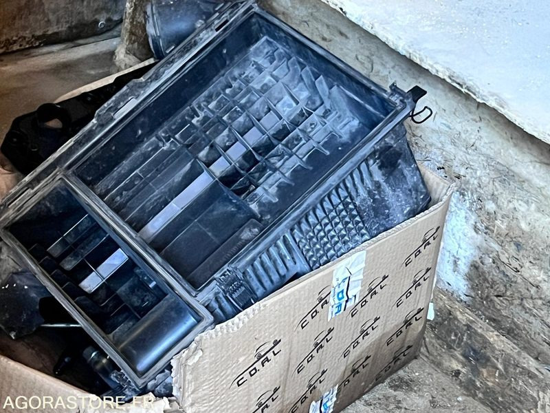 Furgon UTILITAIRE FORD TRANSIT - 2011 / 160 000 KM - MOTEUR HS: obrázok 17