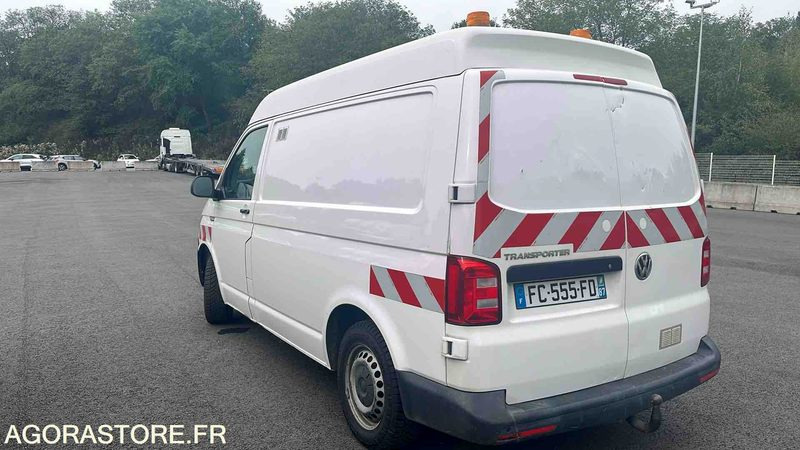 VOLKSWAGEN TRANSPORTER - 2018 - 187106KM - FC555FD - Furgon: obrázok 4 VOLKSWAGEN TRANSPORTER - 2018 - 187106KM - FC555FD - Furgon: obrázok 4