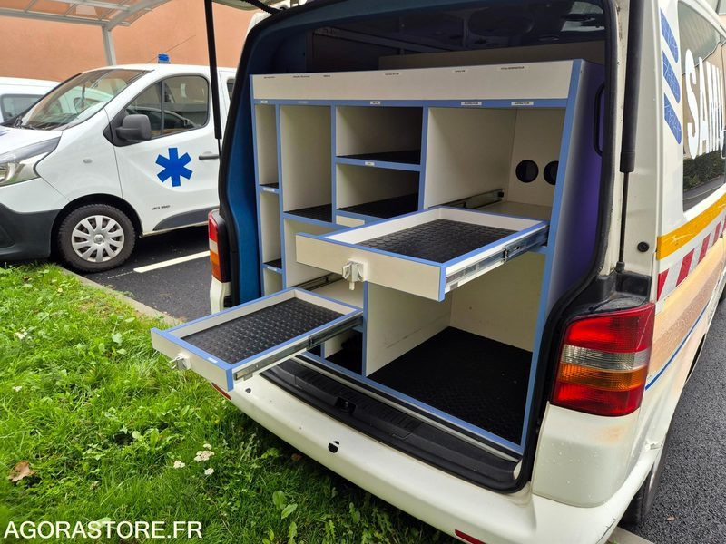 VW TRANSPORTER INTERVENTION SMUR - Furgon: obrázok 5 VW TRANSPORTER INTERVENTION SMUR - Furgon: obrázok 5