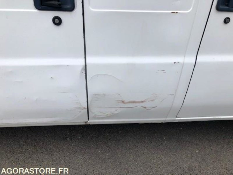 Leasing  Véhicule PEUGEOT BOXER 2001 NON ROULANT EN L'ETAT Véhicule PEUGEOT BOXER 2001 NON ROULANT EN L'ETAT: obrázok 8
