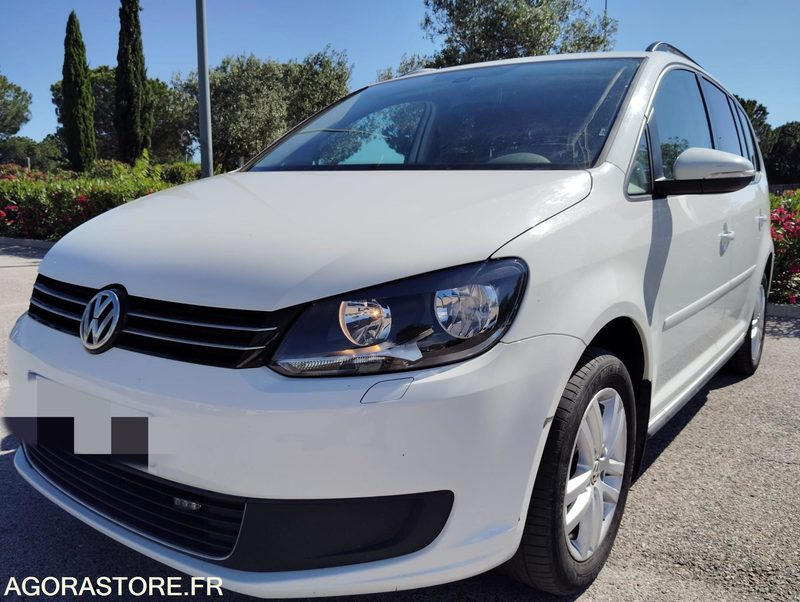 Volkswagen Touran TSI GNC 150CH BVA Essence GNC- 2015 - 90 000km - TRES BON ETAT - Automobil: obrázok 4 Volkswagen Touran TSI GNC 150CH BVA Essence GNC- 2015 - 90 000km - TRES BON ETAT - Automobil: obrázok 4