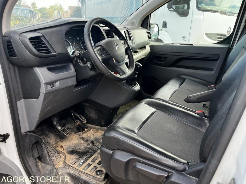 Citroen jumpy 2017 1.6hdi 341000km - Furgon: obrázok 4 Citroen jumpy 2017 1.6hdi 341000km - Furgon: obrázok 4