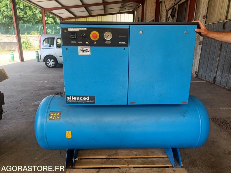 Compresseur 450 L pro de 2012 , 15 bars , triphasé , moteur en panne ,TBE - Vzduchový kompresor: obrázok 1 Compresseur 450 L pro de 2012 , 15 bars , triphasé , moteur en panne ,TBE - Vzduchový kompresor: obrázok 1
