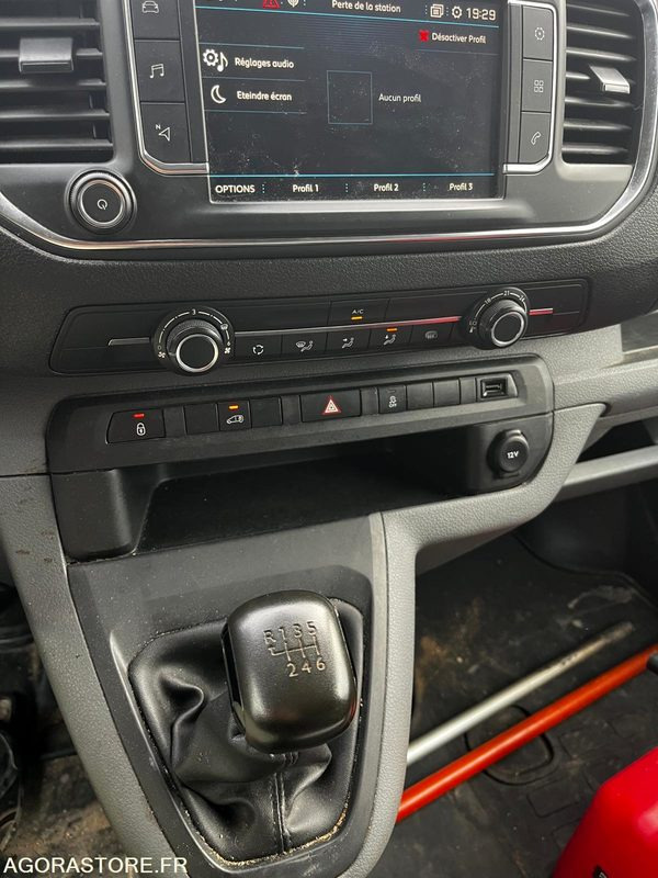 Peugeot expert 2lhdi 120cv 02/2019 234000km - Furgon: obrázok 3 Peugeot expert 2lhdi 120cv 02/2019 234000km - Furgon: obrázok 3