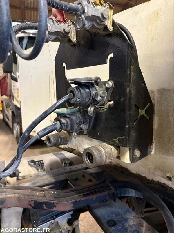 Porte engins ROBUSTE KAISER - 2010 - plancher neuf - Príves podvalník: obrázok 5 Porte engins ROBUSTE KAISER - 2010 - plancher neuf - Príves podvalník: obrázok 5