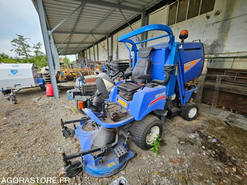 Tondeuse ISEKI SF 438 - Záhradná kosačka: obrázok 1 Tondeuse ISEKI SF 438 - Záhradná kosačka: obrázok 1