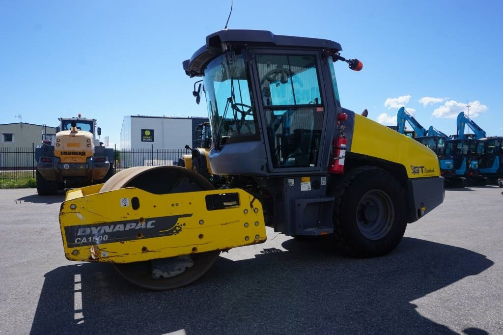 Atlas Copco Dynapac CA 1500 - Kompaktor: obrázok 1 Atlas Copco Dynapac CA 1500 - Kompaktor: obrázok 1