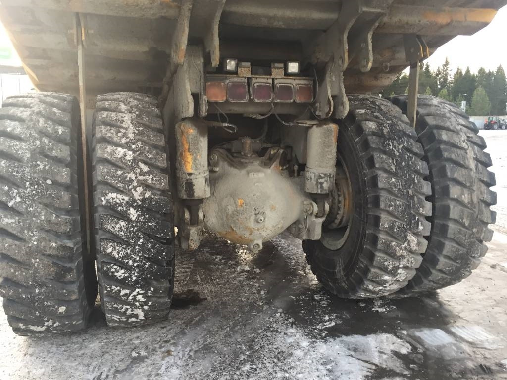 Komatsu HD 405-6 - Pevný damper: obrázok 5 Komatsu HD 405-6 - Pevný damper: obrázok 5