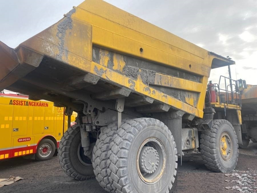 Komatsu HD405-7 - Pevný damper: obrázok 2 Komatsu HD405-7 - Pevný damper: obrázok 2