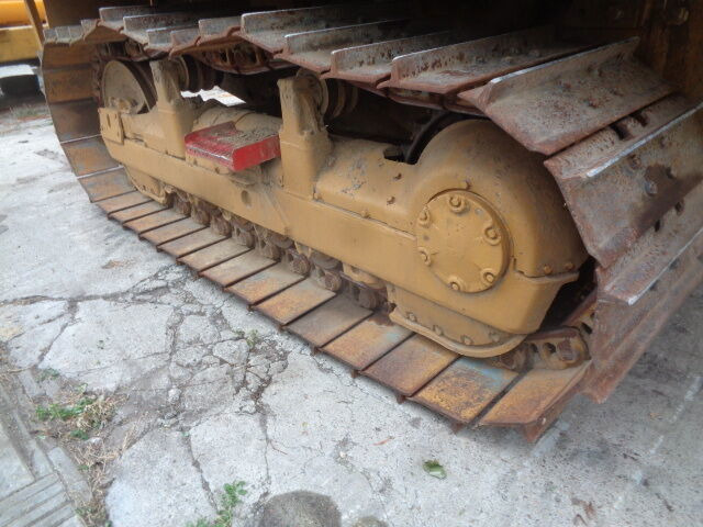 Caterpillar D6C - Buldozér: obrázok 4 Caterpillar D6C - Buldozér: obrázok 4