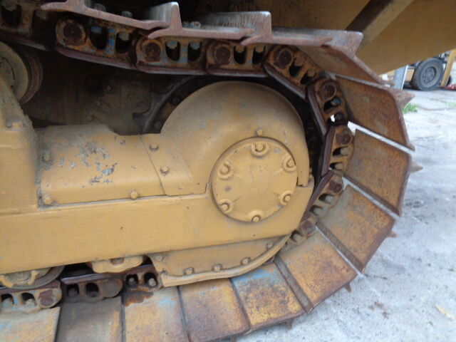 Caterpillar D6C - Buldozér: obrázok 5 Caterpillar D6C - Buldozér: obrázok 5