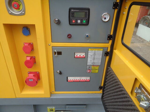 Diversen W50 KawaKenki W50 - Elektrický generátor: obrázok 5 Diversen W50 KawaKenki W50 - Elektrický generátor: obrázok 5