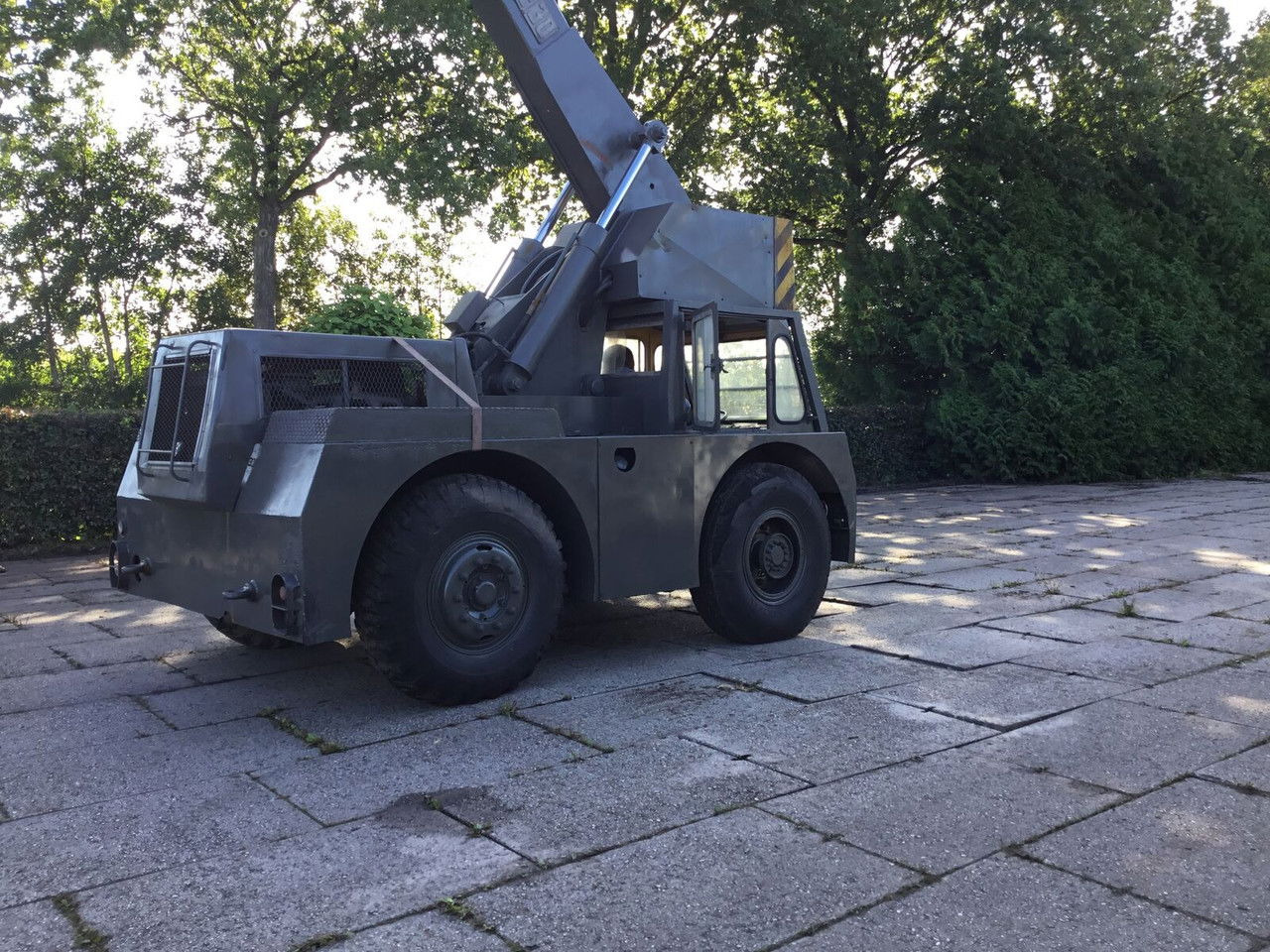 Grove Iron Fairy Saphire - Autožeriav: obrázok 1 Grove Iron Fairy Saphire - Autožeriav: obrázok 1