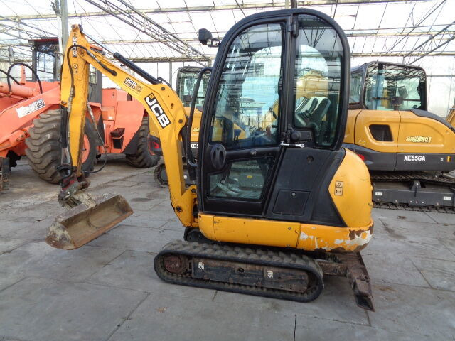JCB 8018 - Mini rýpadlo: obrázok 1 JCB 8018 - Mini rýpadlo: obrázok 1