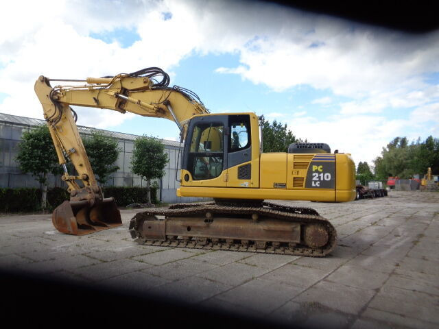 Komatsu PC210 LC-8 - Pásové rýpadlo: obrázok 4 Komatsu PC210 LC-8 - Pásové rýpadlo: obrázok 4